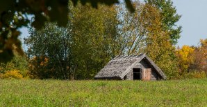 WELCOME THE AUTUMN SEASON IN BELARUSIAN SKANSEN !