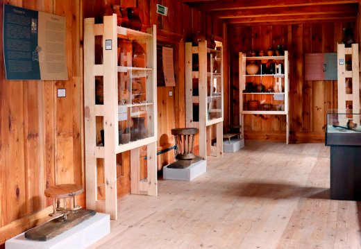 Free tour of the exhibition "Pottery of Belarus"
