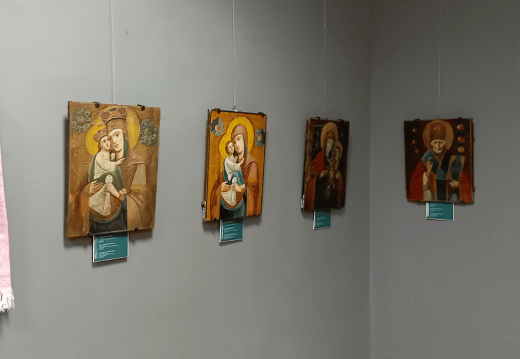 Exhibition "Belarusian Folk Icons"